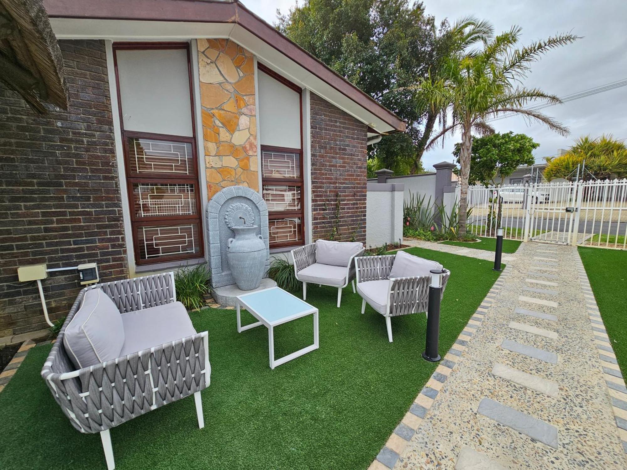 Balmoral Lodge Bellville Exterior photo